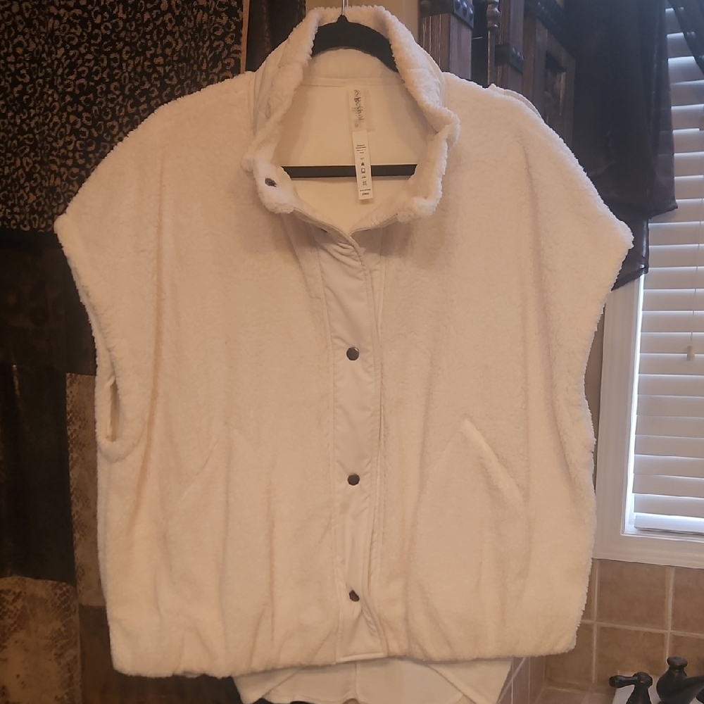 Women's Cozy Cream Vest